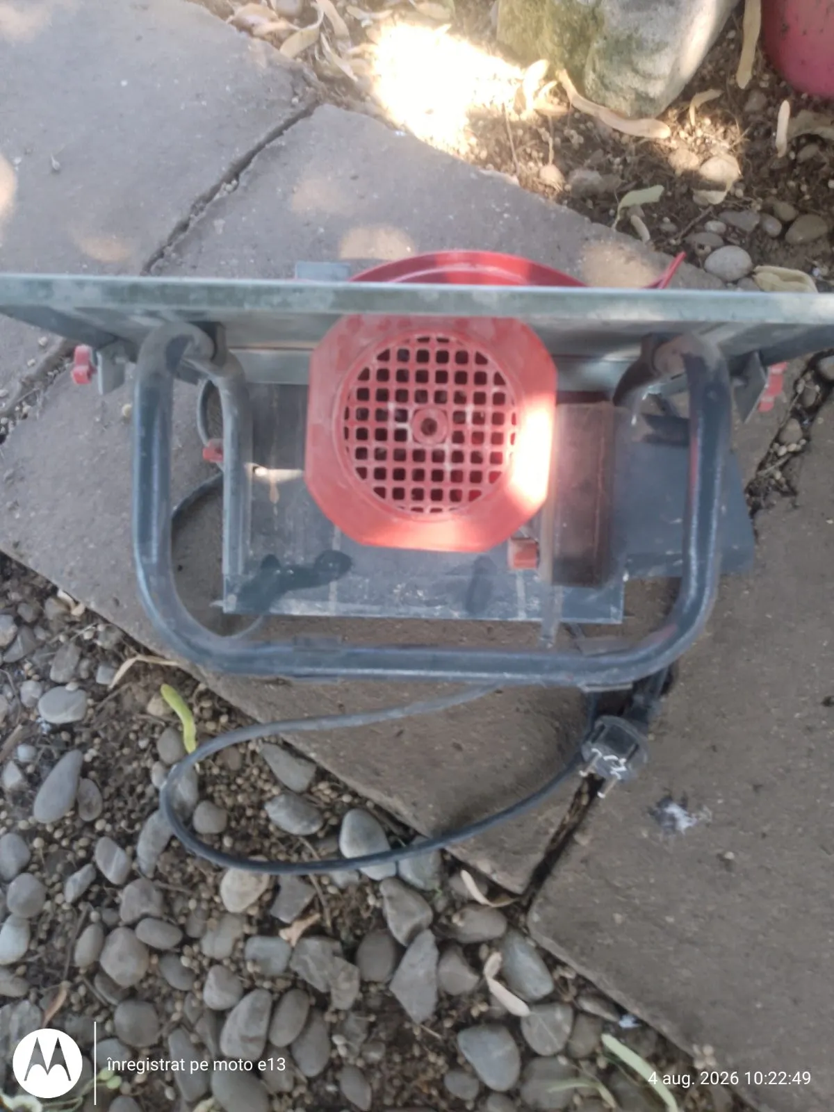 Mașina electrică pentru gresie și faianță